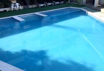 HOTEL IMPERIO has Balcony rooms