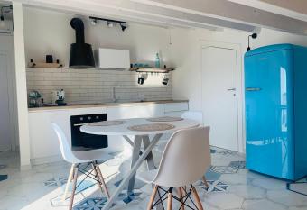 Art Maison Avola allows 18 year olds to book a room