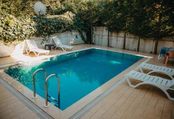 Villa Ay I         Sapanca has Balcony rooms