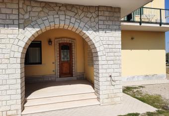 Appartamento L Acero has Balcony rooms