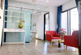 POOL Seaview 5B - Apartment Near beach-Quiet place has rooms with a private hot tub