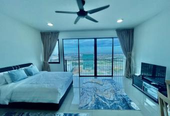 Homewood suites @ Trefoil, Setia Alam allows 18 year olds to book a room