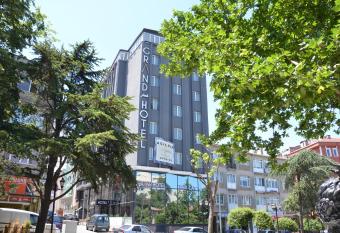 Grand Park Hotel Corlu allows 18 year olds to book a room