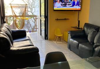 Charme na Praia das Pitangueiras has Balcony rooms