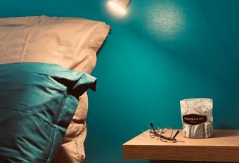 Le Flocmagny allows 18 year olds to book a room