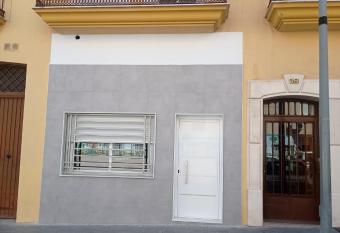 El Rinc  n de Paula has Balcony rooms