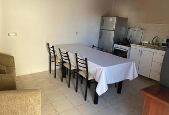 Alquilo Departamento en Paran   para 10 Personas has Balcony rooms