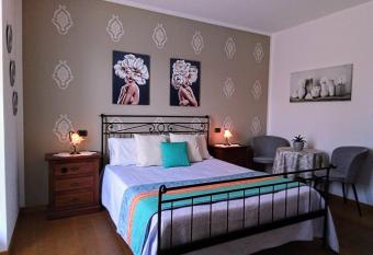 Villa Bonetti allows 18 year olds to book a room