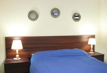 Departamento Suit en pleno centro de Cuenca, wifi y promociones en restaurantes has Balcony rooms
