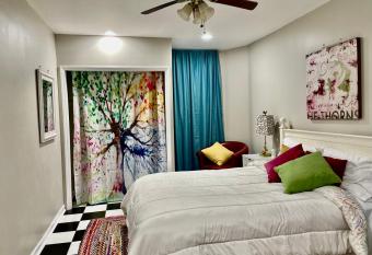 Juniata's Subterranean Gem has Balcony rooms