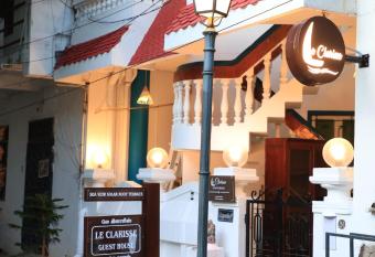 Le Clarisse Guest House has Balcony rooms