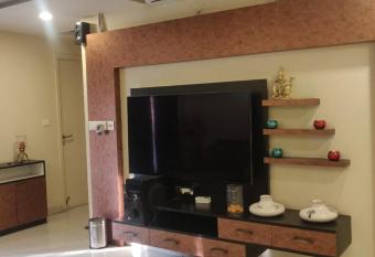 Talchaya Complex has Balcony rooms