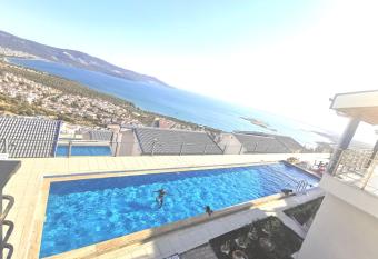 Akb  k Luxury Villa has Balcony rooms