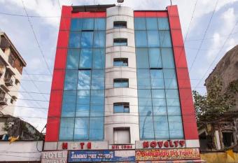 Hotel Novelty has Balcony rooms