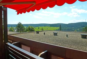 Natur pur, Wohnung mit Poolbenutzung allows 18 year olds to book a room