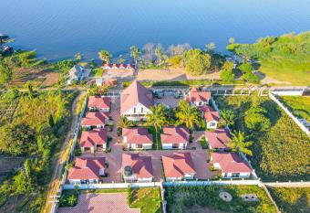Samanene Hotel has Balcony rooms