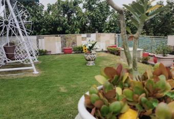 Sunita Sadan has Balcony rooms