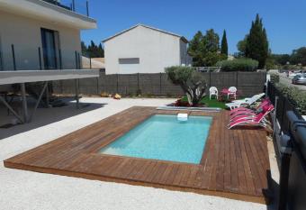 SUPERBE VILLA VUE MER 10 COUCHAGESPISCINE CHAUFF   has Balcony rooms