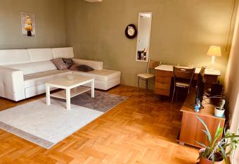 Cozy apartment near the city center has Balcony rooms