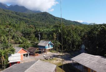 Ref  gio dos Valdenses allows 18 year olds to book a room