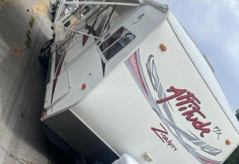 Inc  gnito stay allows 18 year olds to book a room