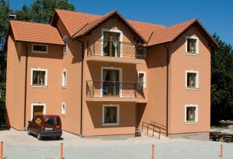 Apartments Manjan has Balcony rooms