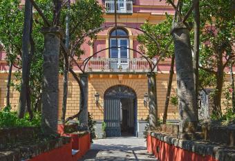 The Secret Garden Relais has Balcony rooms
