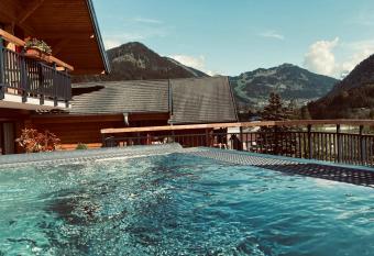 Terra-Beka Lodge allows 18 year olds to book a room