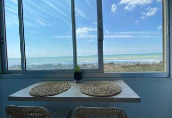 Appartement vue sur l oc  an has Balcony rooms