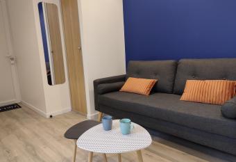 Le Villarois allows 18 year olds to book a room