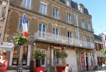 Studio Neptune allows 18 year olds to book a room