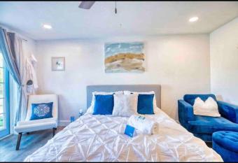 Waterfront Oasis & Rejuvenation Beach Resort allows 18 year olds to book a room