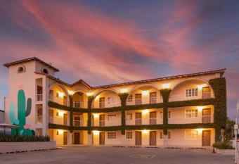 Beach House by Eazy allows 18 year olds to book a room