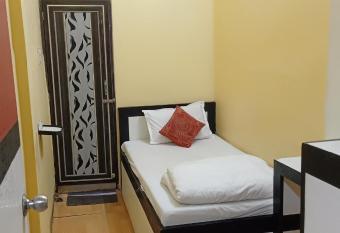 hotel shikha inn has Balcony rooms