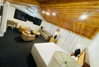 Residence Amina-Saint Louis has Balcony rooms