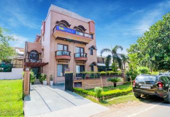 FabHotel RR Residency allows 18 year olds to book a room