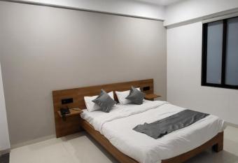 Hotel Sigma II By WB Inn allows 18 year olds to book a room