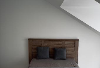 Jacqueline has rooms with a private hot tub