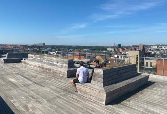 Apartment w. rooftop terrace & free parking garage has Balcony rooms