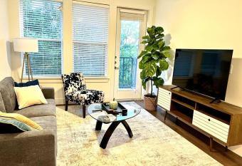 Modern luxurious 1br condo White Rock Lake Dallas has Balcony rooms