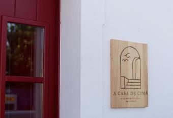 A Casa de Cima has Balcony rooms