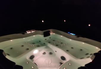 La Remise de Guytou et Spa allows 18 year olds to book a room