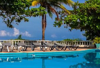 Silver Seas Hotel has Balcony rooms