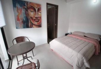 ETH501 - Departamento con balc  n cerca de Medell  n has Balcony rooms