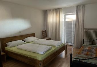 Gasthaus Sonne has Balcony rooms