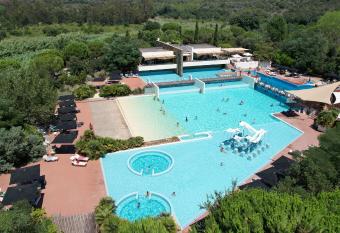 Camping Village Rocchette allows 18 year olds to book a room