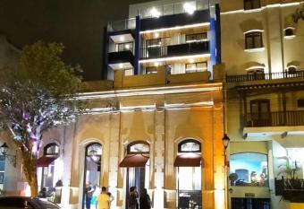 Hospedaje BDC allows 18 year olds to book a room