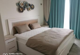 Amazing 2BR pent house flat with mountain view has Balcony rooms