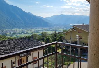 CASA BAT has Balcony rooms