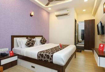 HOTEL TULIP PLAZA has Balcony rooms